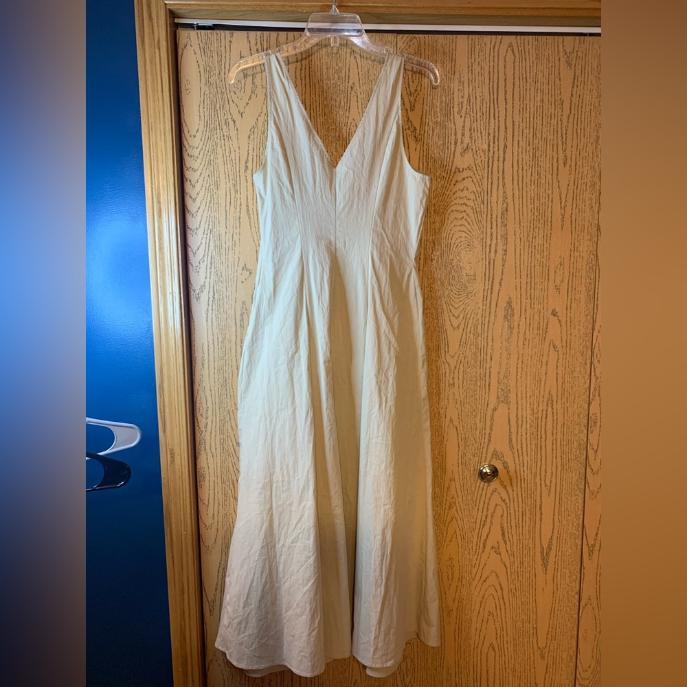 By Anthropologie Khaki V-Neck Sleeveless Maxi Dress - Picture 5 of 6